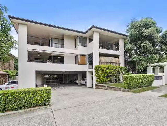 Apartment for rent in Toombul, Queensland