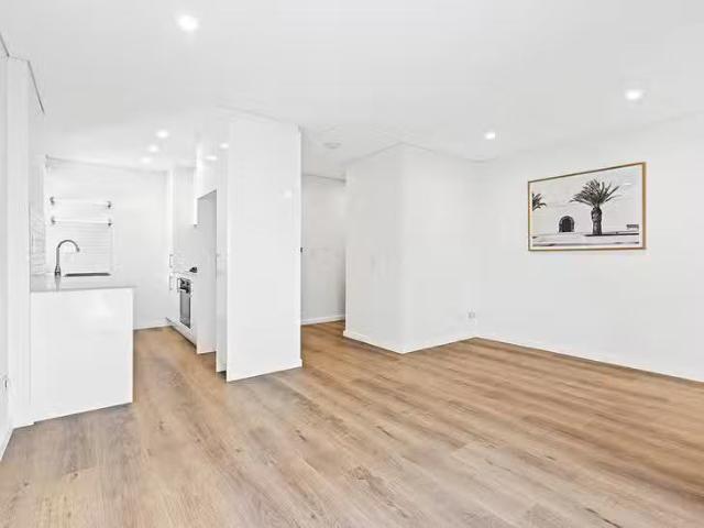 Apartment for rent in Beaufort, Victoria