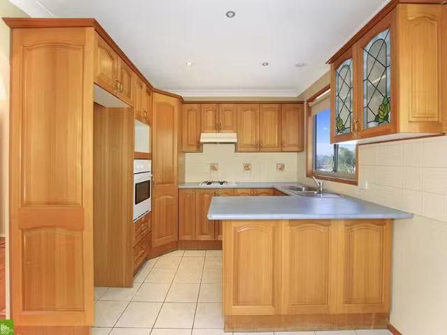 House for rent in Wollongong West, New South Wales