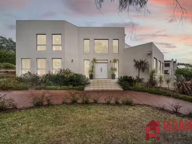 House for rent in Woden, Australian Capital Territory