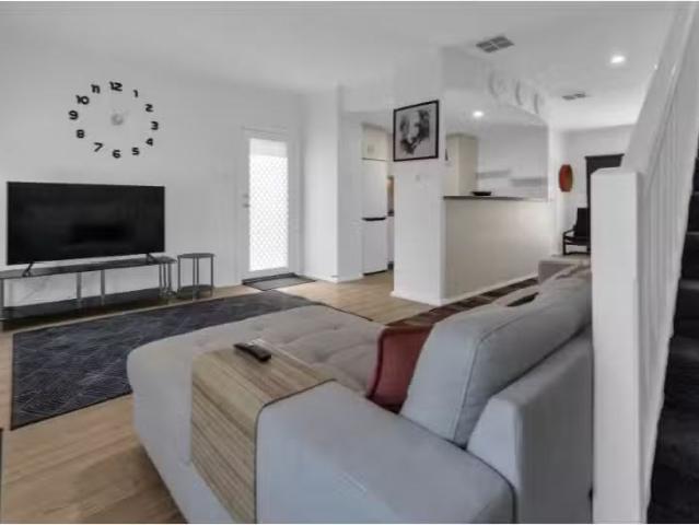 Condo for rent in Horseshoe Creek, South Australia