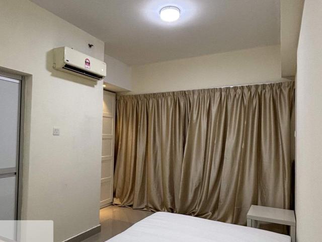 Room for rent in Petaling, Alam Impian