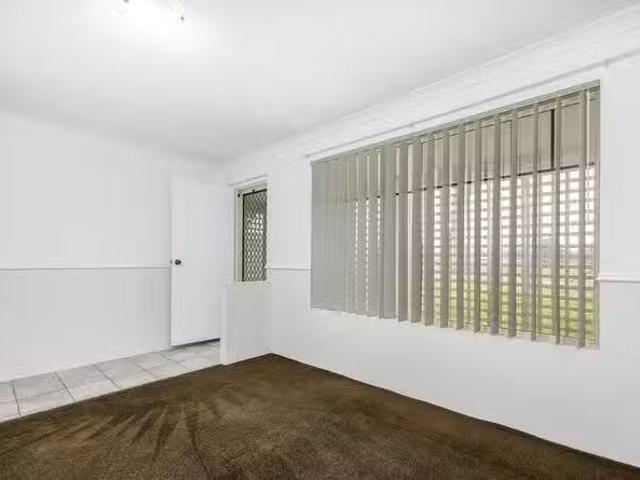 House for rent in Waikiki, Western Australia