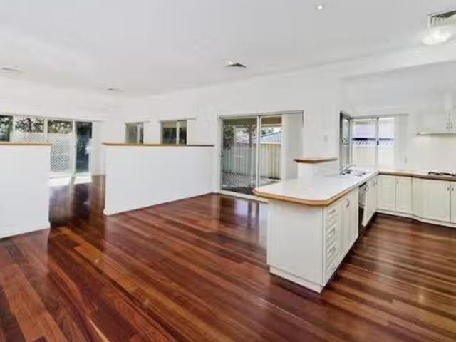 House for rent in Applecross, Western Australia