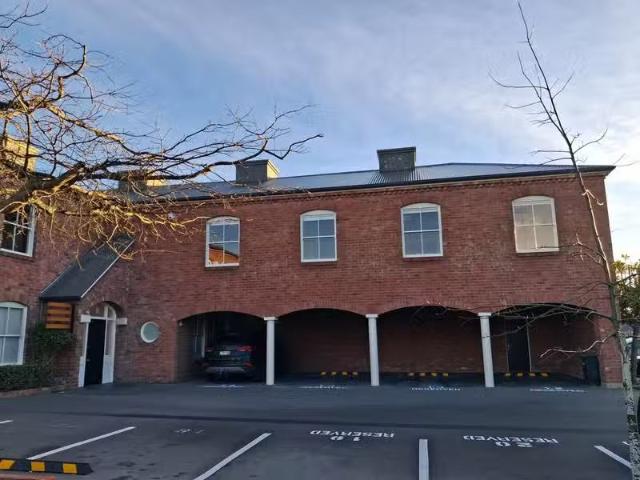 House for rent in Heathcote, Canterbury
