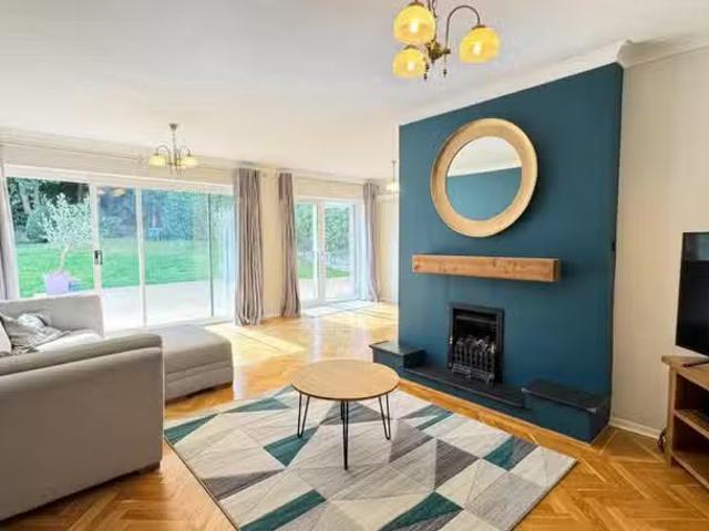 House for rent in London Borough of Hounslow, Greater London