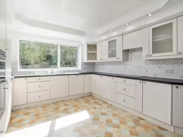 House for rent in Weoley Castle, West Midlands