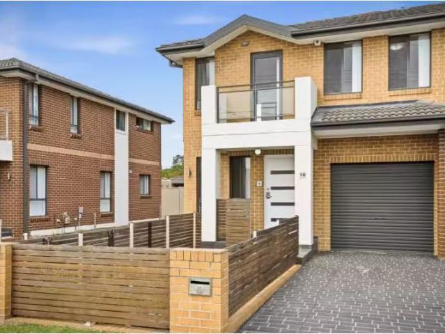 Condo for rent in Sydney, New South Wales