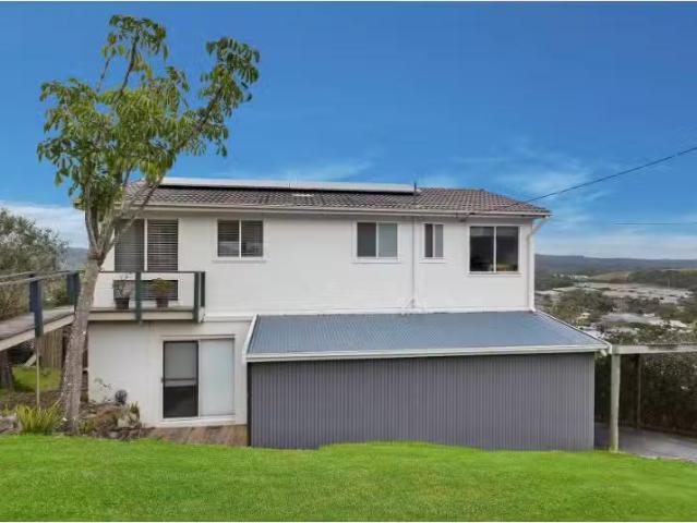 House for rent in Forresters Beach, New South Wales