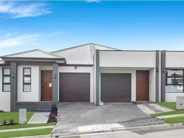 Condo for rent in Sydney, New South Wales