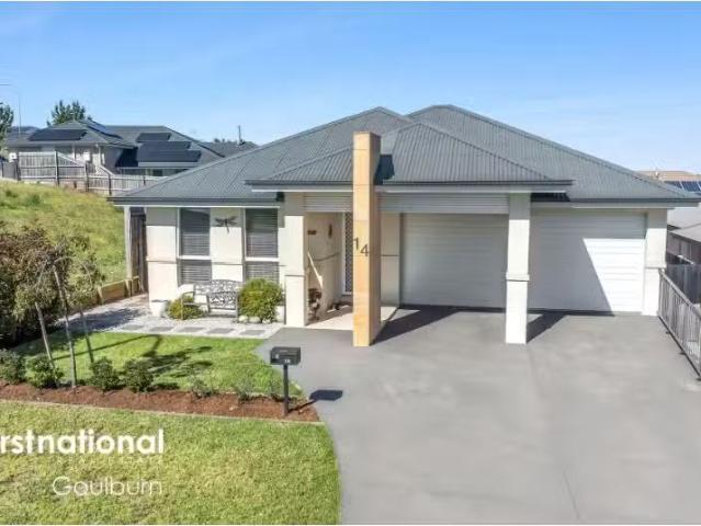 House for rent in Brisbane Grove, New South Wales