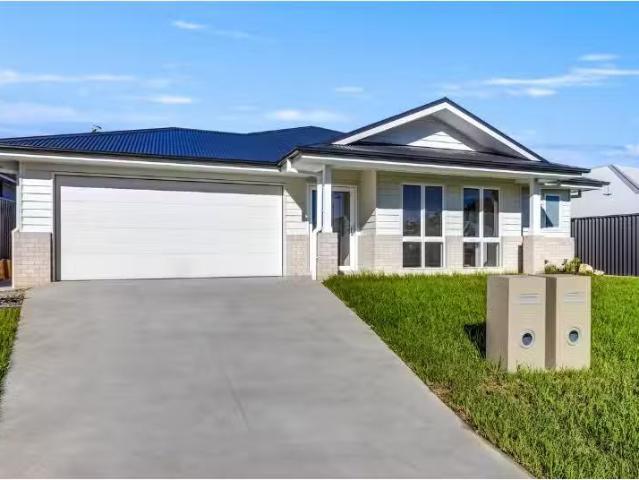 House for rent in Thrumster, New South Wales