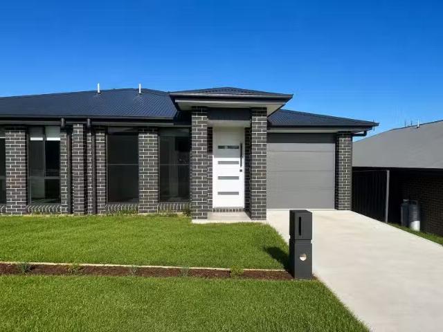 Condo for rent in Ambergate, New South Wales