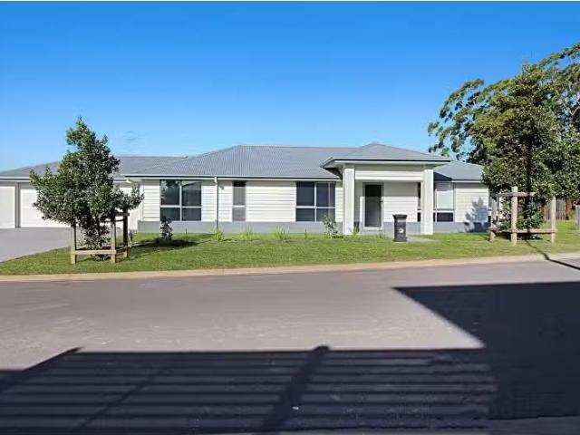 House for rent in Thrumster, New South Wales