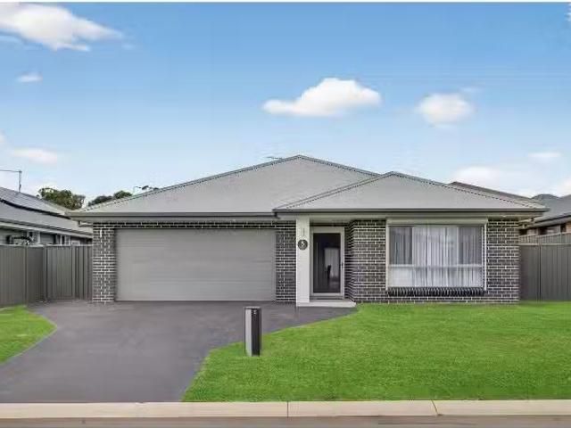 House for rent in Thirlmere, New South Wales