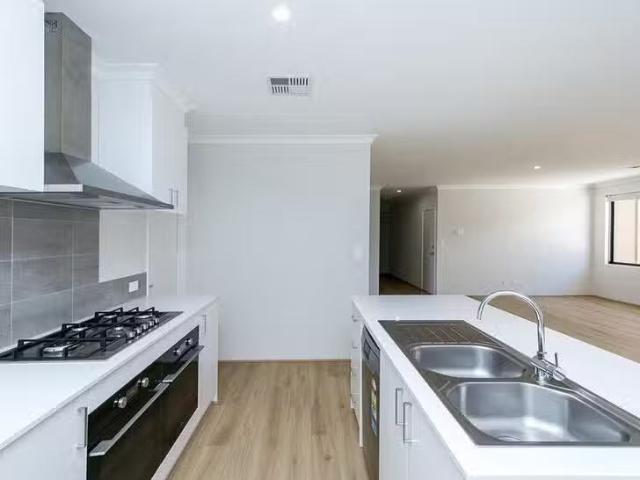 House for rent in Yanchep, Western Australia
