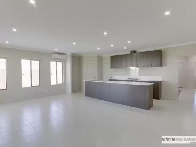 House for rent in Caversham, Western Australia