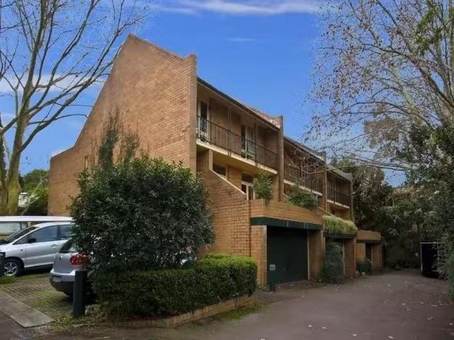 Condo for rent in Sydney, New South Wales