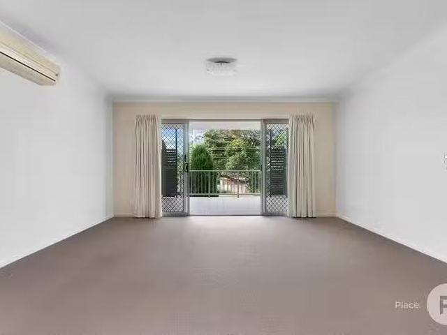 Apartment for rent in Toombul, Queensland