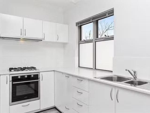 Apartment for rent in Bentley, Western Australia