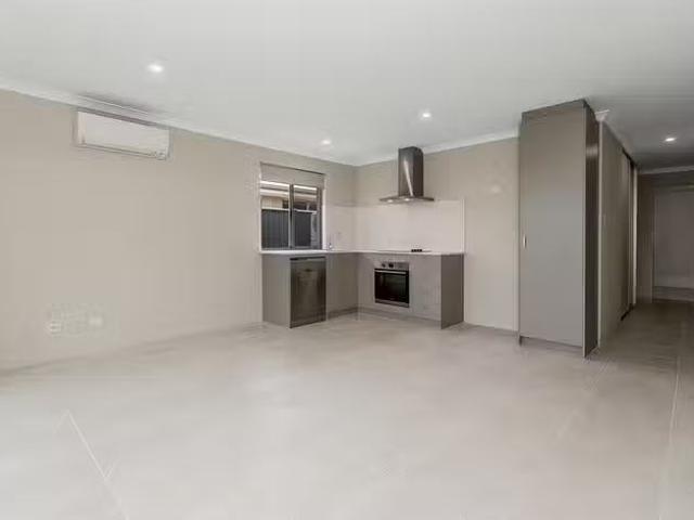 House for rent in South Lake, Western Australia