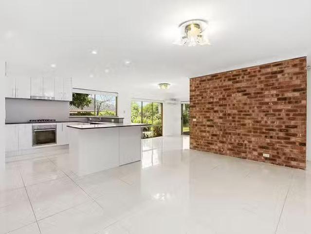 House for rent in Bull Creek, Western Australia