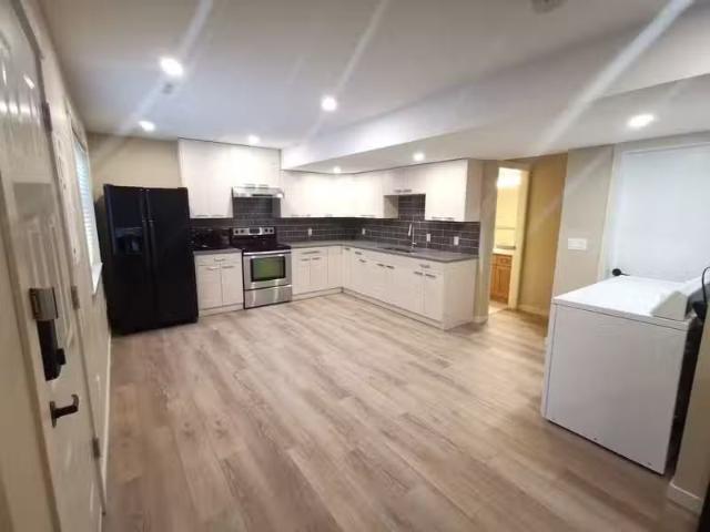 Condo for rent in Surrey, British Columbia
