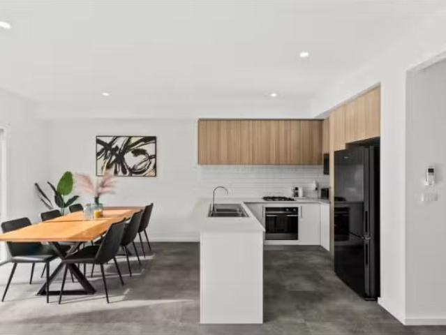 Condo for rent in Wollongong West, New South Wales