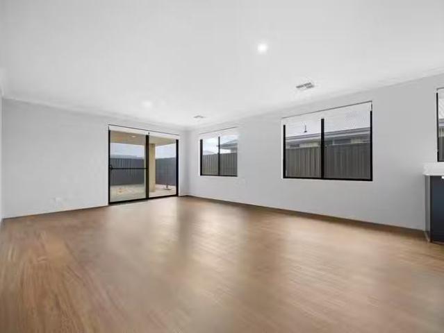House for rent in Parklands, Western Australia