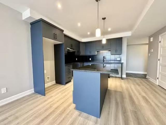 Condo for rent in Russell, Ontario