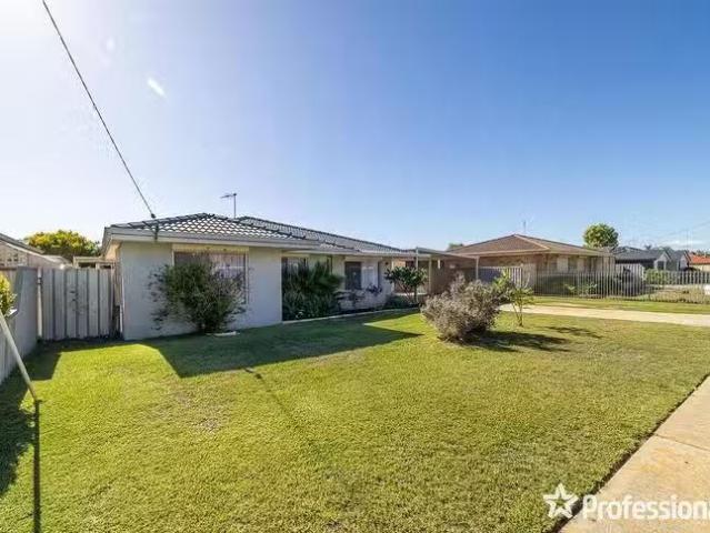 House for rent in Waikiki, Western Australia