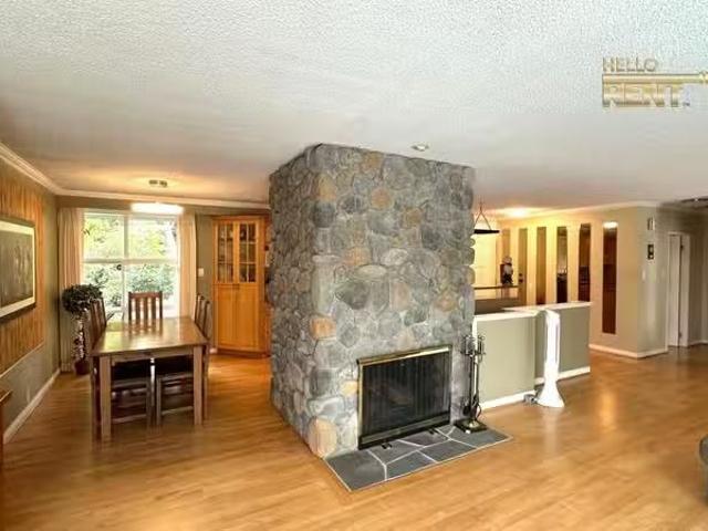 Condo for rent in North Vancouver, British Columbia