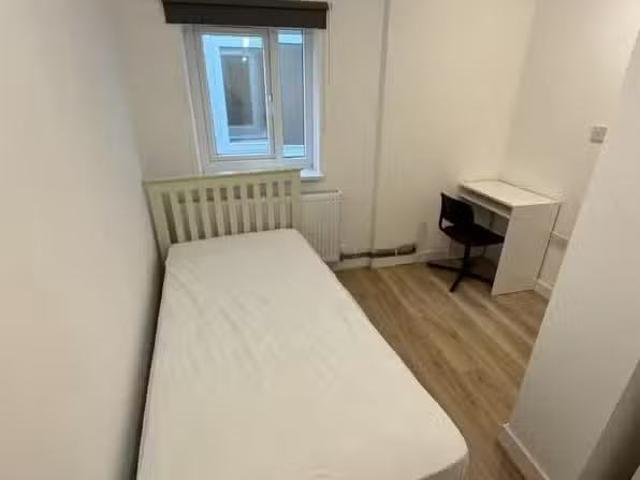 House for rent in Feckenham, City Of Bristol
