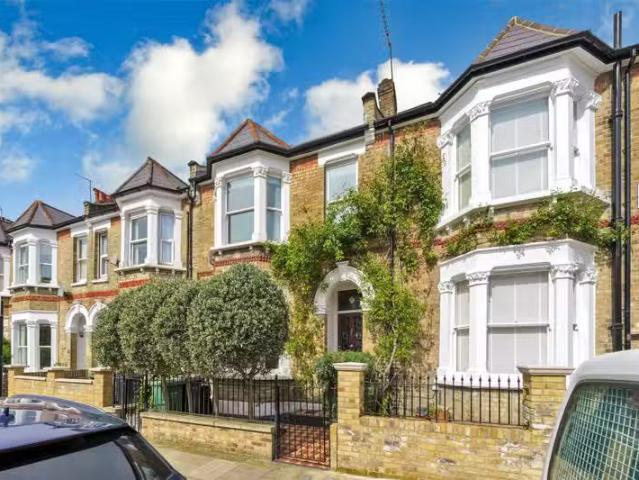 Apartment for rent in Cricklewood, Brent