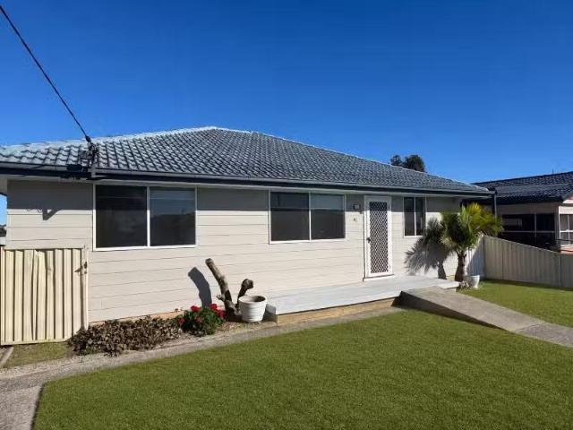 House for rent in Budgewoi, New South Wales