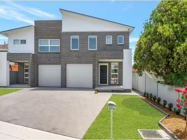 House for rent in Smithfield, Sydney