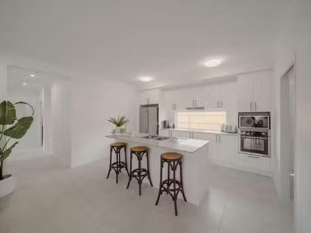 House for rent in Cosgrove, Queensland