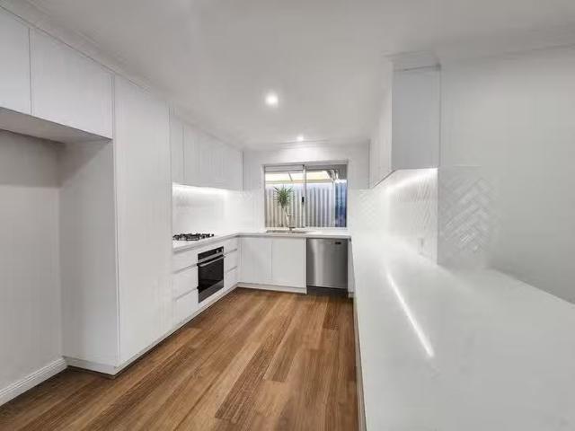 House for rent in Kingsley, Western Australia