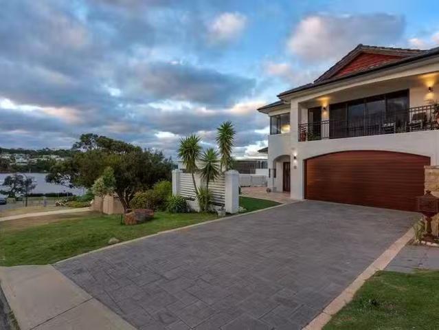 House for rent in Bicton, Western Australia