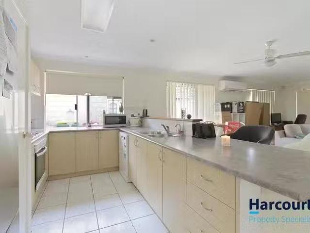 House for rent in Port Kennedy, Western Australia