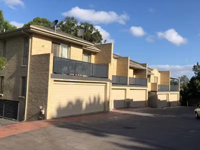 Condo for rent in Sydney, New South Wales