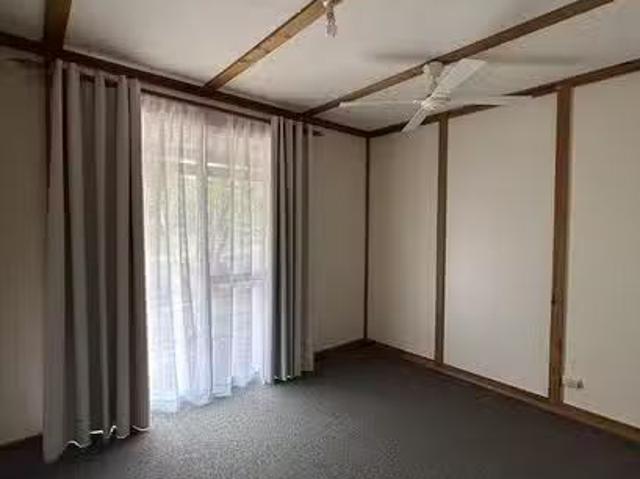 House for rent in West Swan, Western Australia