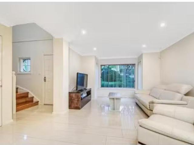 Condo for rent in Sydney, New South Wales