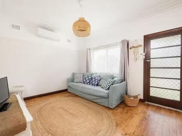 House for rent in Long Jetty, New South Wales