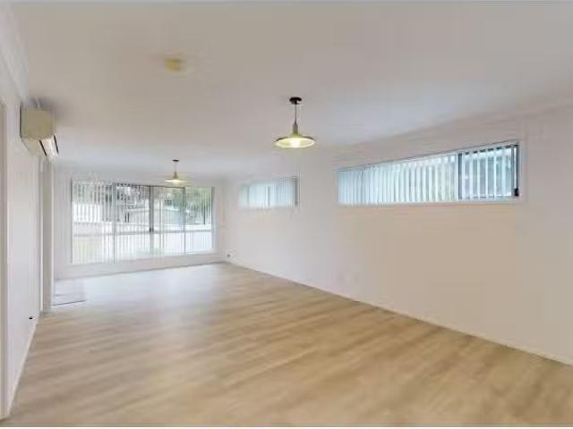Condo for rent in Ambergate, New South Wales