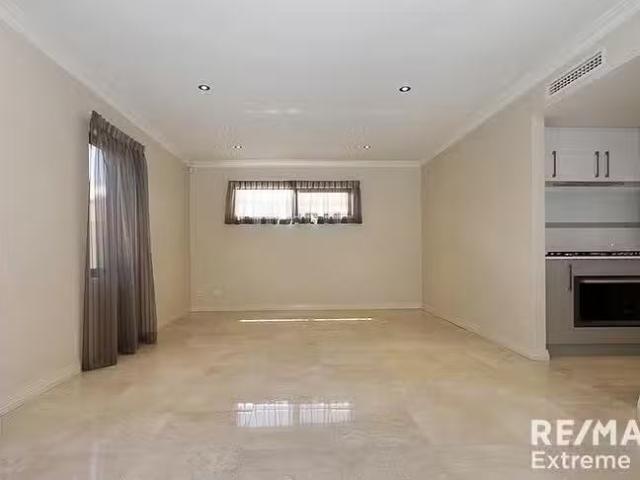 House for rent in Iluka, Western Australia