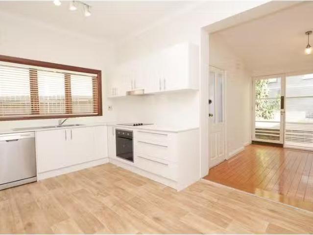 Condo for rent in Sydney, New South Wales