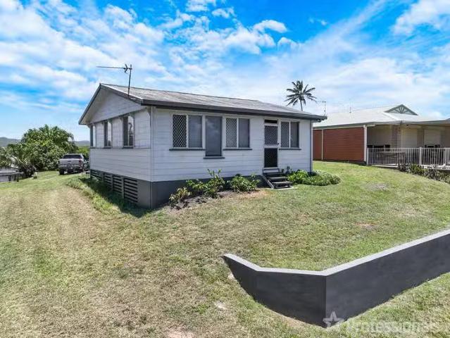 House for rent in Keppel Sands, Queensland