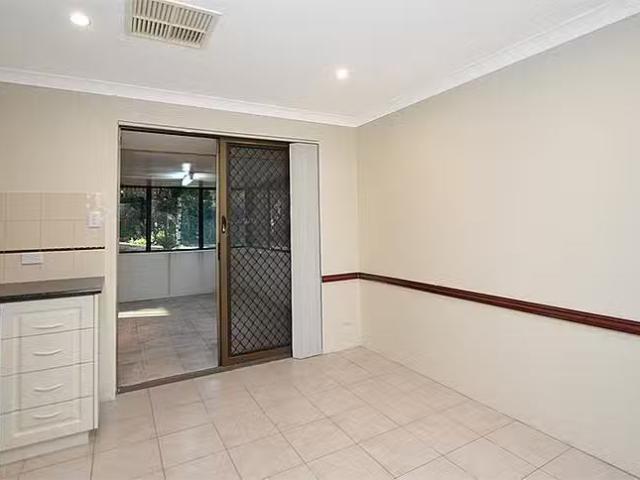 House for rent in Yangebup, Western Australia