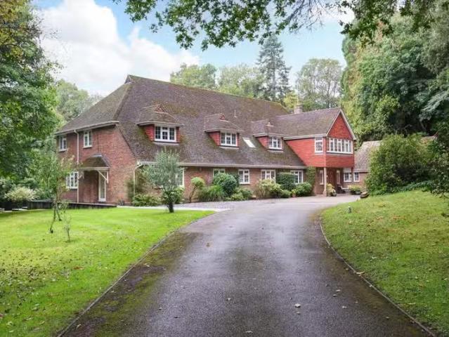 House for rent in Horsell, Woking
